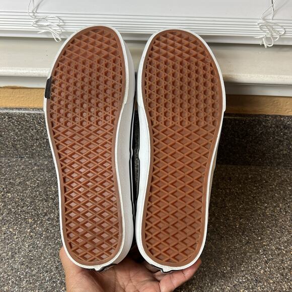 VANS Old Skool Classic Slip On Black Gray Check Canvas Skate Shoes Men's Size 10 - Picture 9 of 10